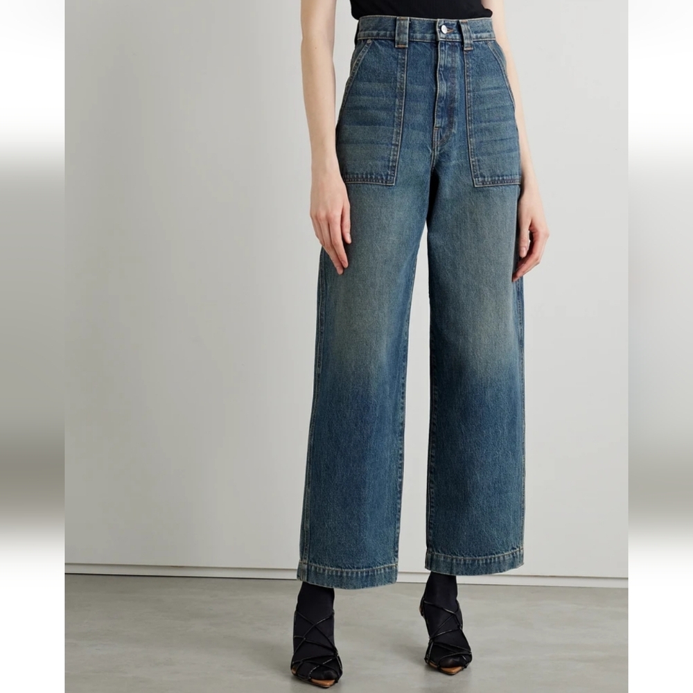 SOLD Khaite Hewitt Stinson 26